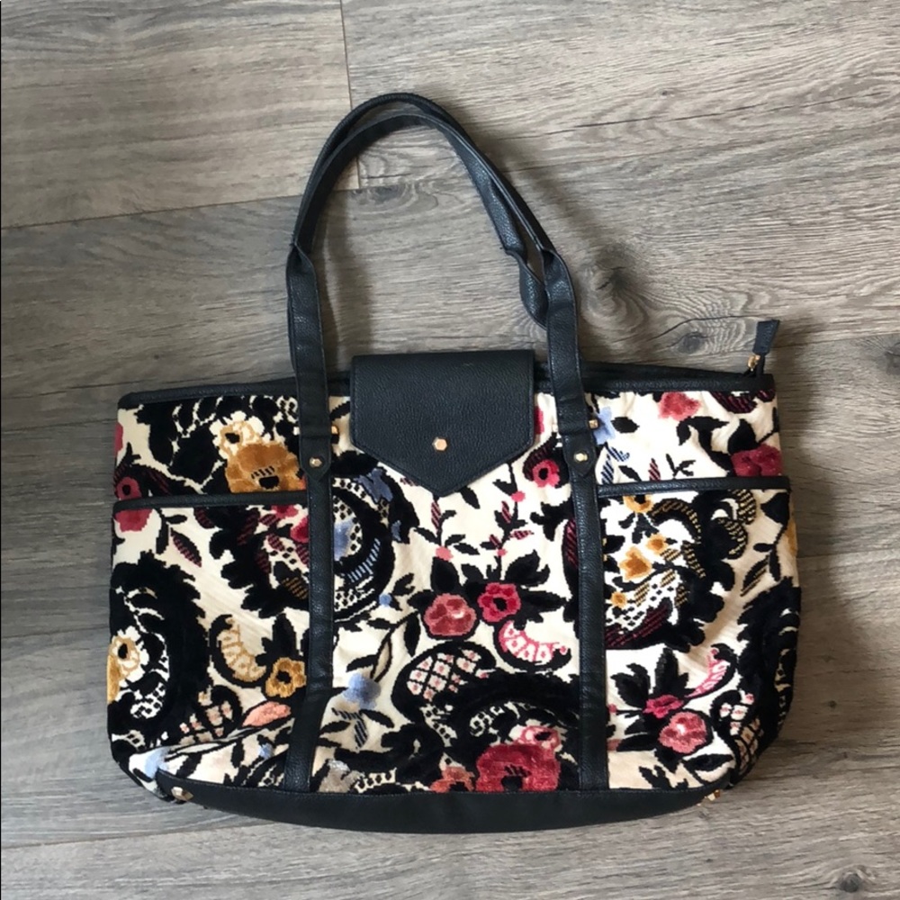 TOPSHOP CARPET BAG